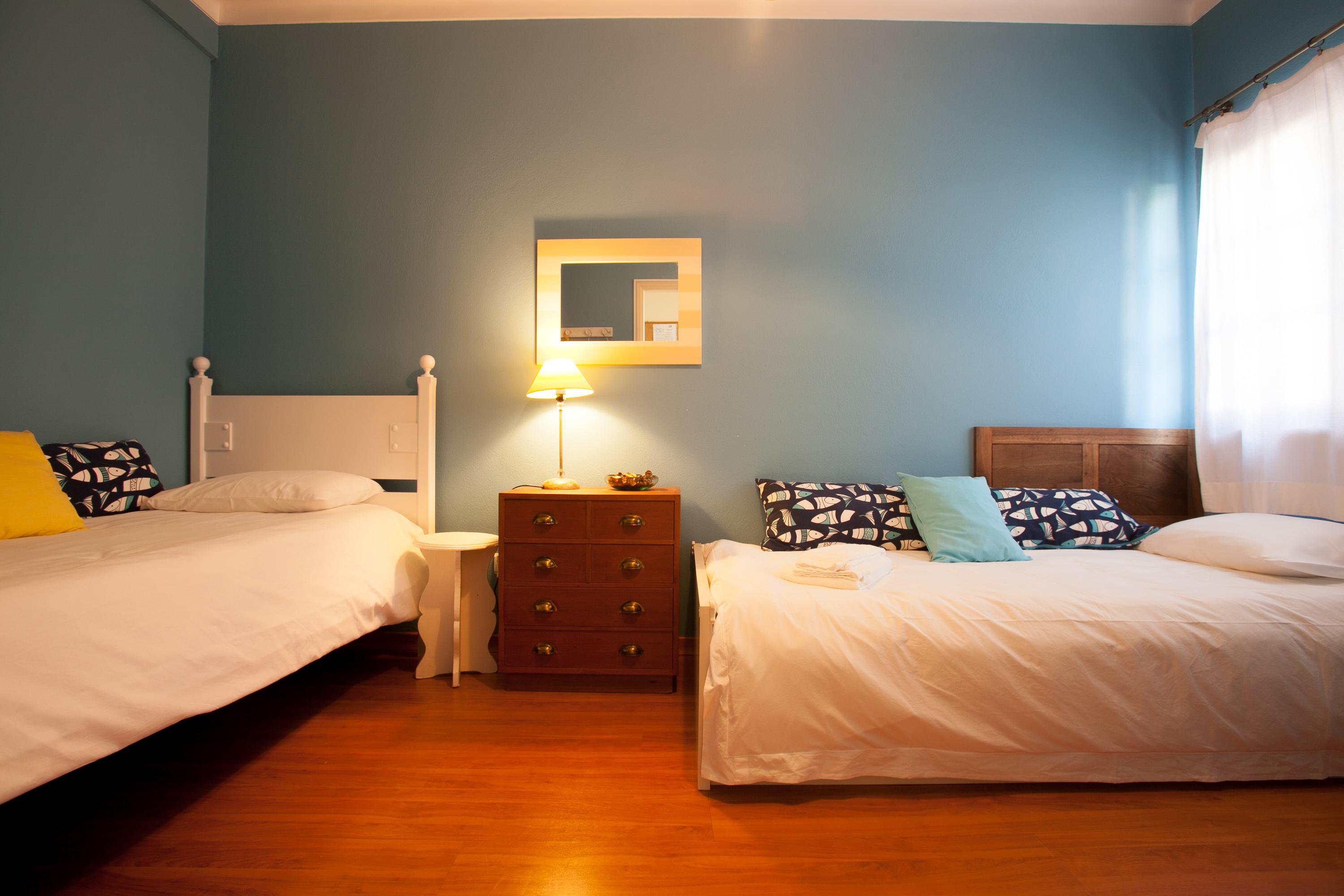 Ericeira Chill Hill Hostel & Private Rooms - Peach Garden المظهر الخارجي الصورة